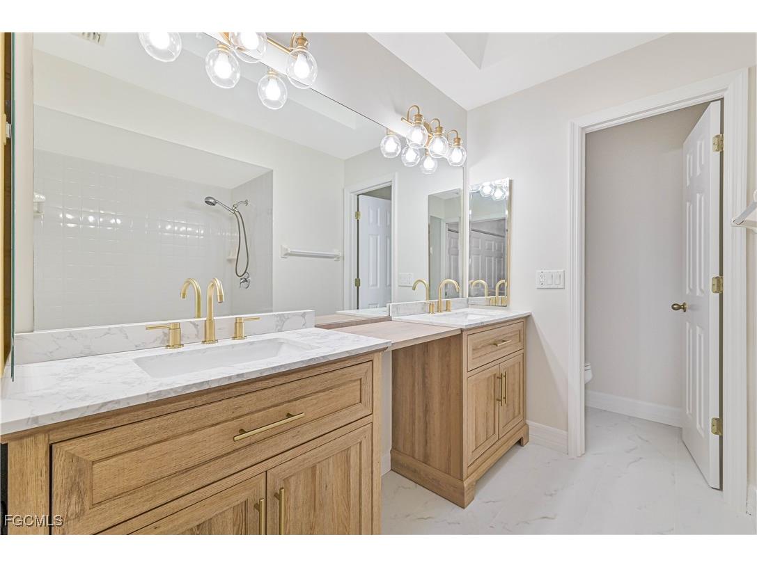 9201 Marigold Court Fort Myers FL 33919 2025012492 image22