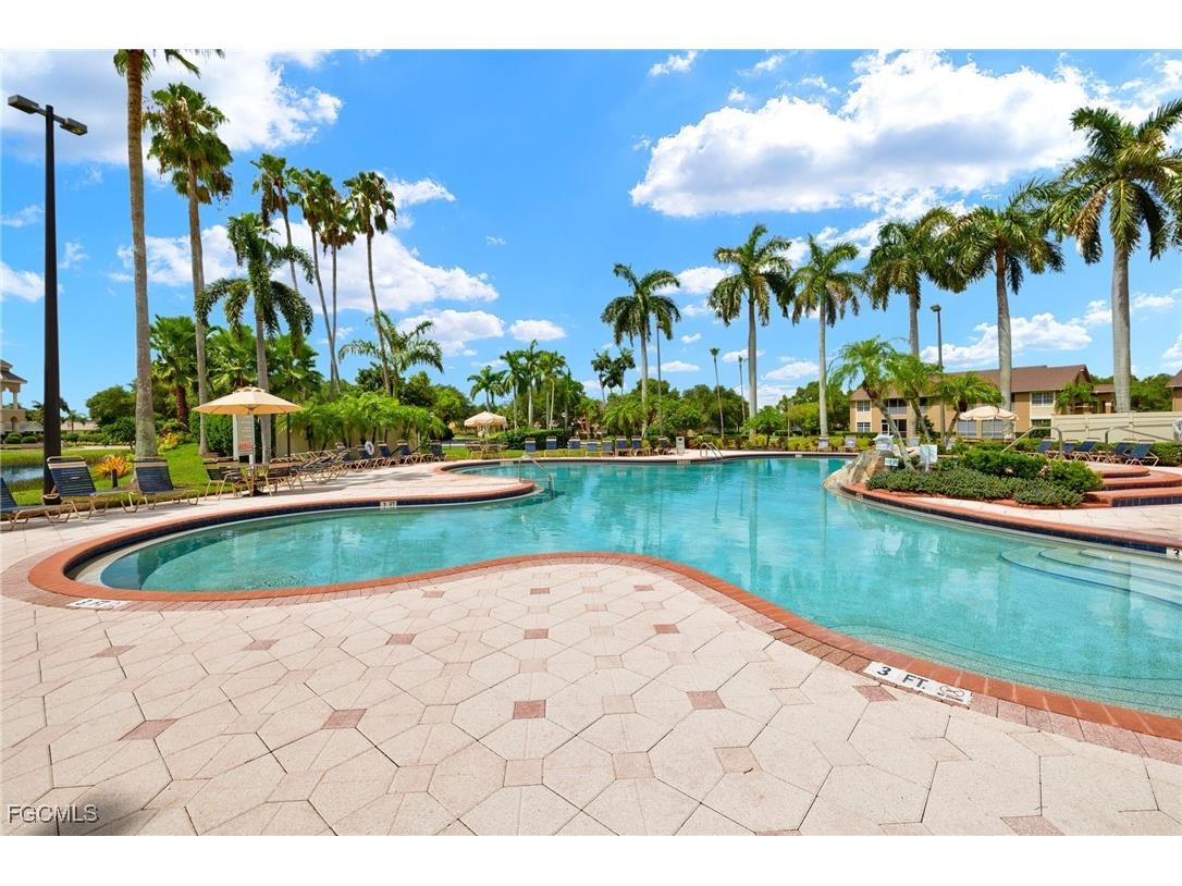 9201 Marigold Court Fort Myers FL 33919 2026005681 image33