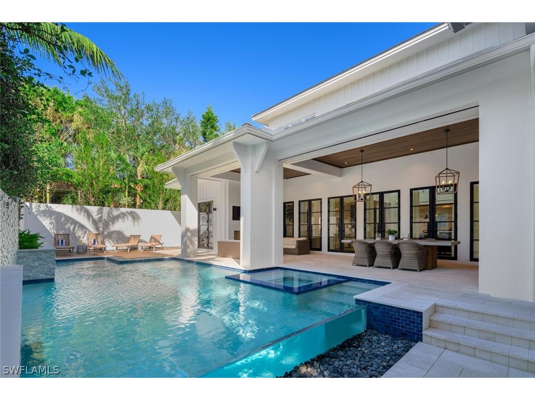 9201 Mercato Way Naples FL 34108 223000965 image1