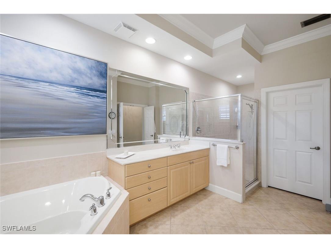 9201 Quartz Lane #202 Naples FL 34120 226000391 image22