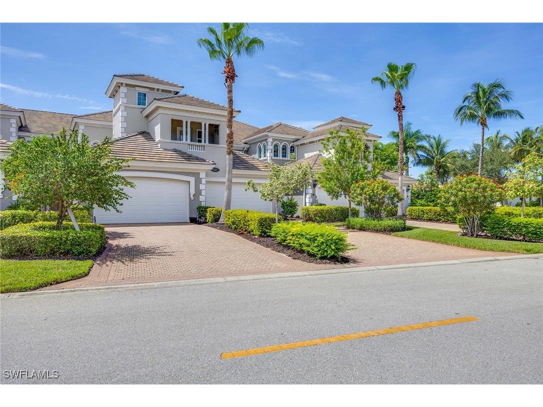 9202 Museo Circle #204 Naples FL 34114 225069489 image1