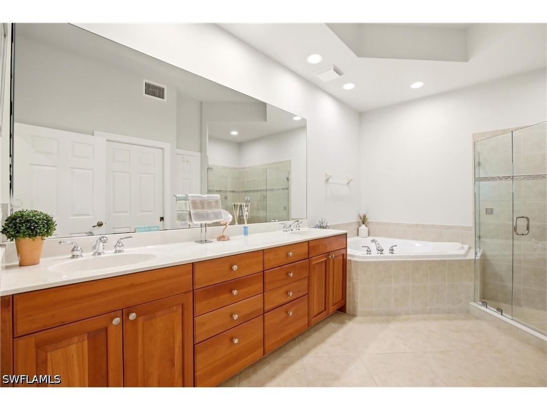 9204 Quartz Lane #3-101 Naples FL 34120 226022059 image36