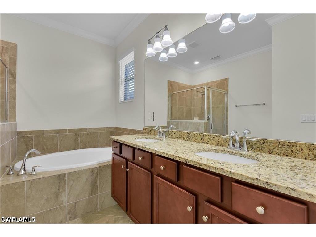 9204 Woodhurst Drive Naples FL 34120 226016206 image13