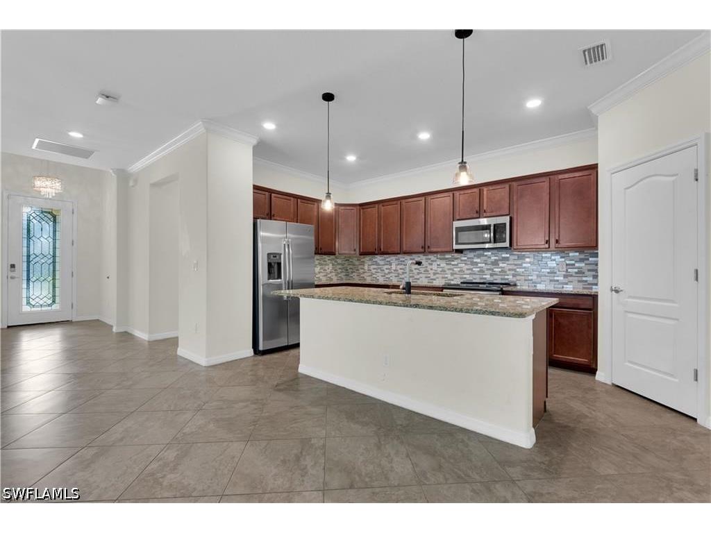 9204 Woodhurst Drive Naples FL 34120 226016206 image4