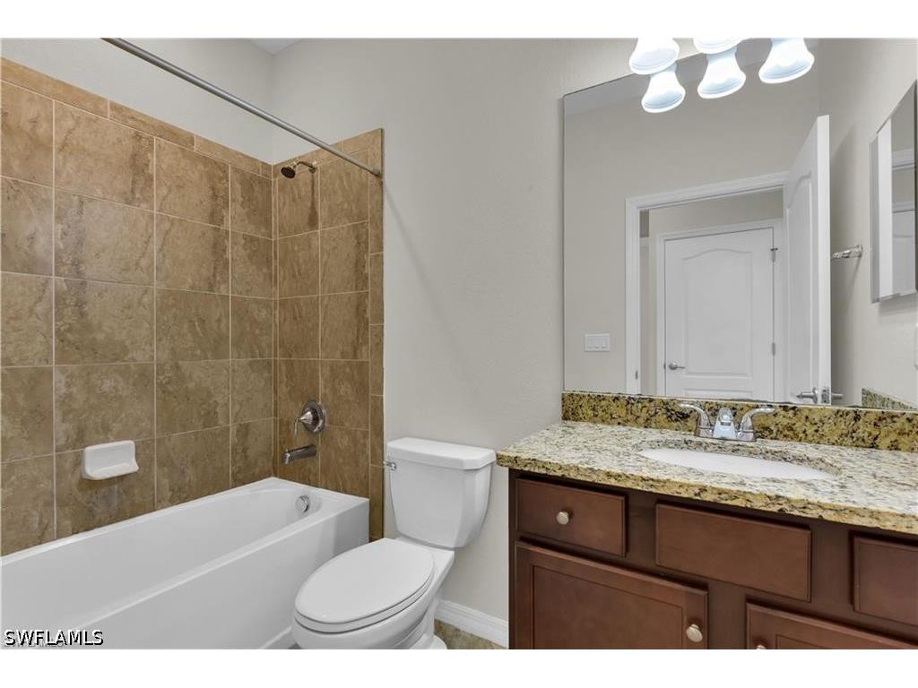 9204 Woodhurst Drive Naples FL 34120 226016206 image8