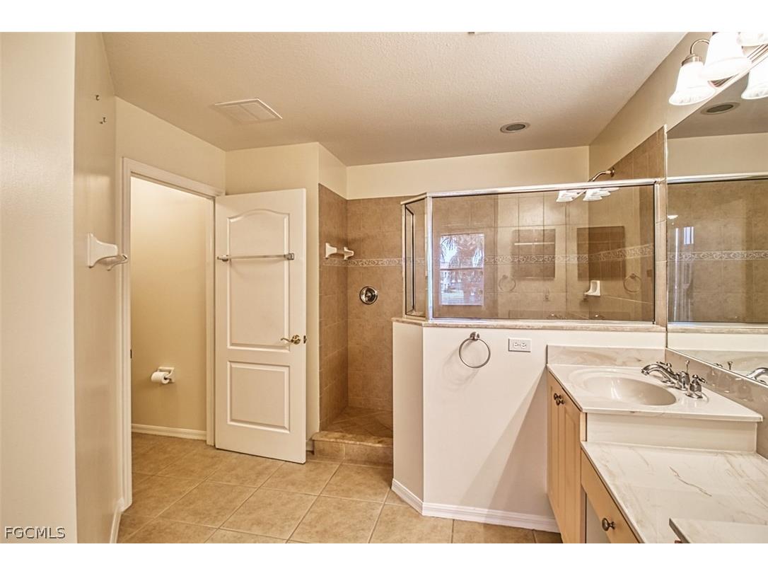 9205 Belleza Way #203 Fort Myers FL 33908 2026013803 image24