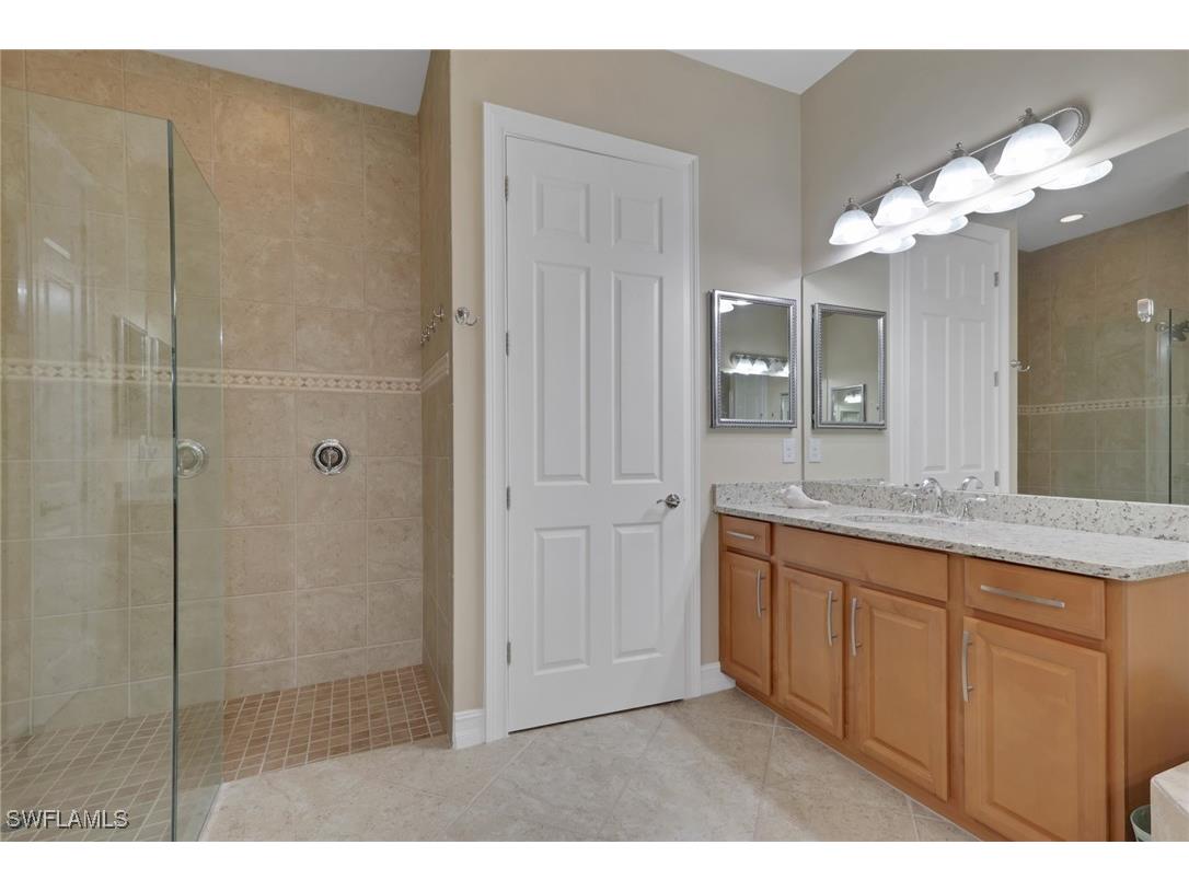 9205 Campanile Circle Naples FL 34114 225082277 image21