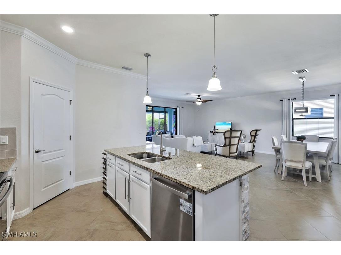 9207 Shadow Oak Lane Naples FL 34120 225056665 image10