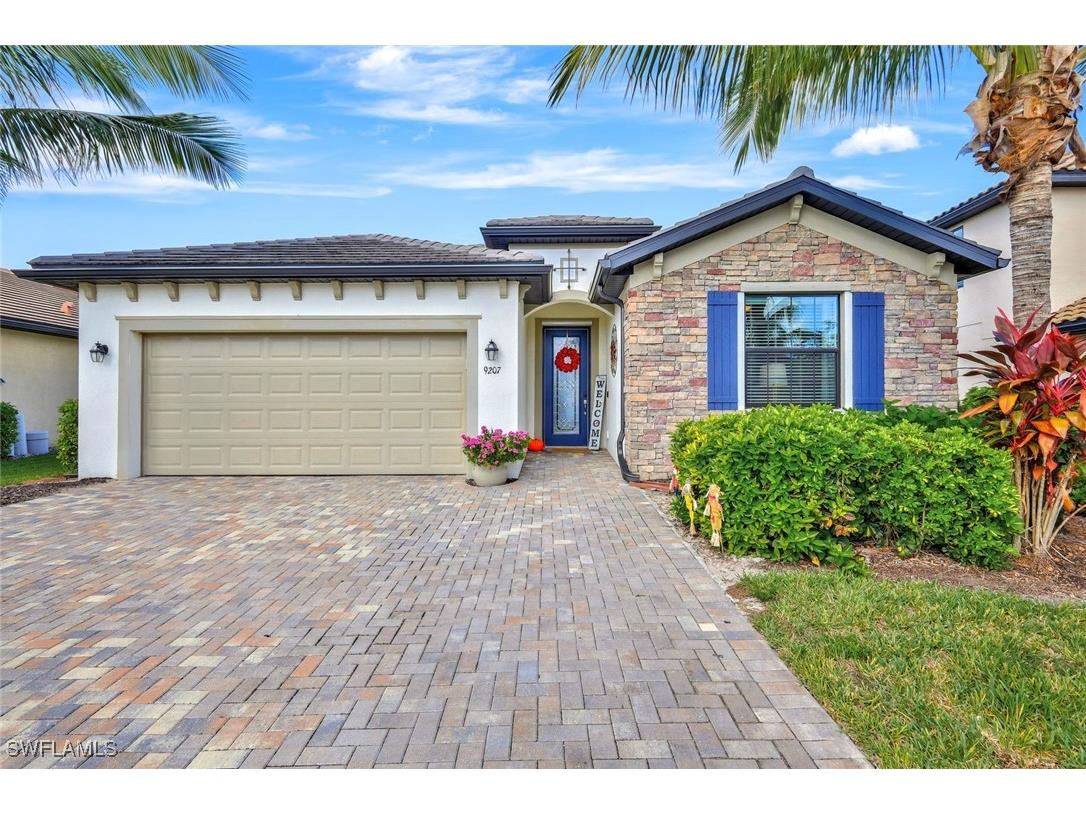 9207 Shadow Oak Lane Naples FL 34120 225056665 image2