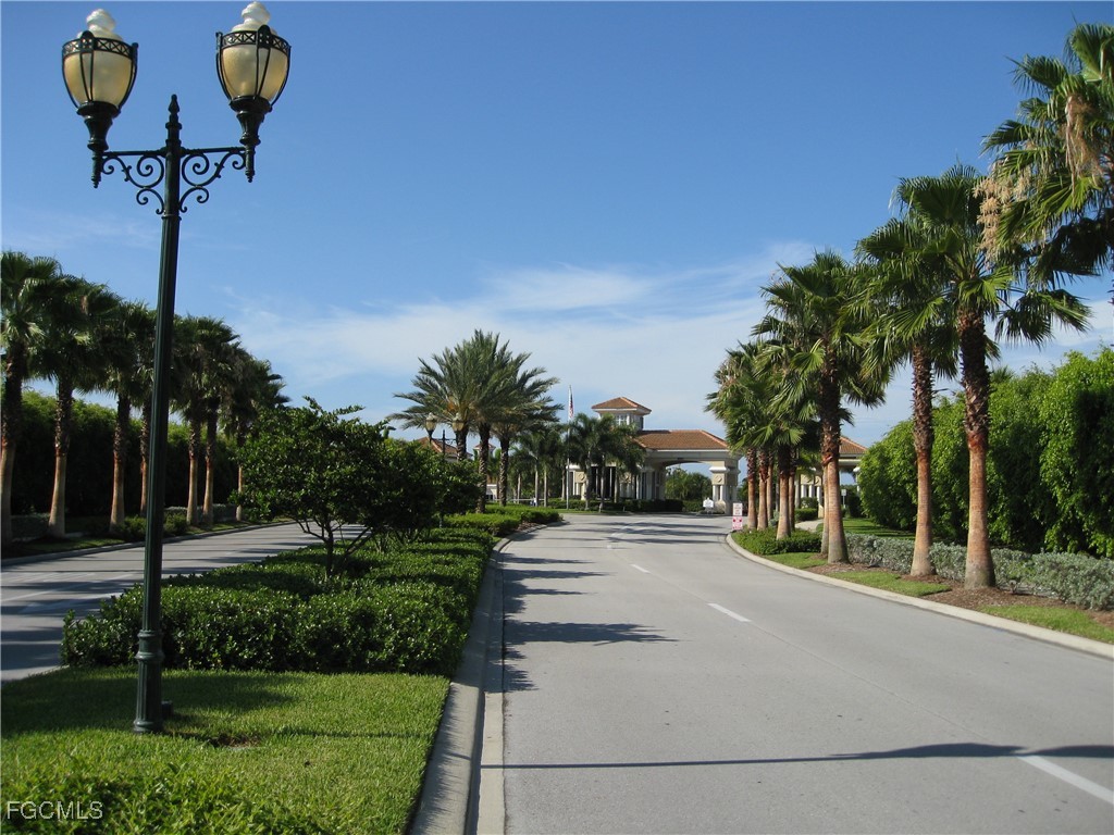 9208 Calle Arragon Avenue #202 Fort Myers FL 33908 2025021325 image17