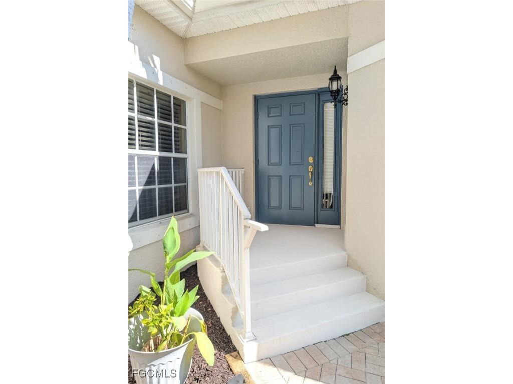 9208 Calle Arragon Avenue #202 Fort Myers FL 33908 2025021325 image5