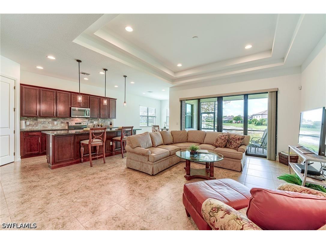 9209 Woodhurst Drive Naples FL 34120 226015560 image4