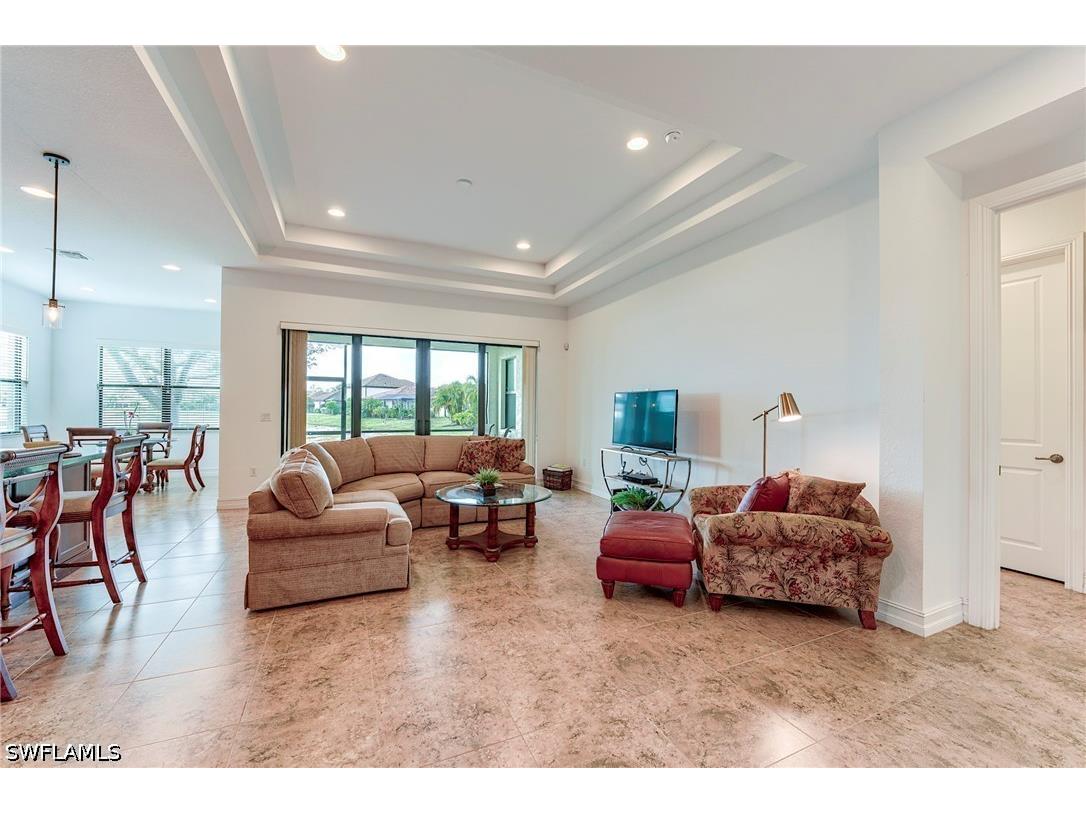 9209 Woodhurst Drive Naples FL 34120 226015560 image6