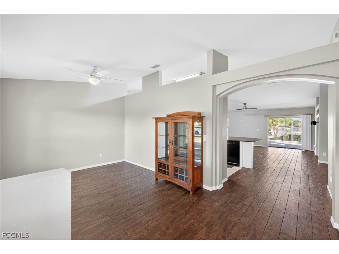 921 47th Avenue NE Naples FL 34120 2026008128 image11