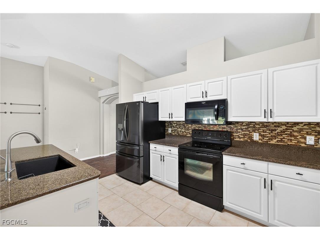 921 47th Avenue NE Naples FL 34120 2026008128 image13