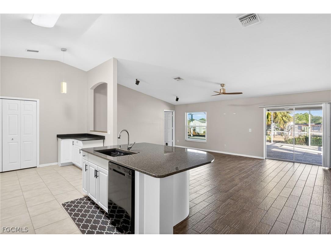 921 47th Avenue NE Naples FL 34120 2026008128 image15