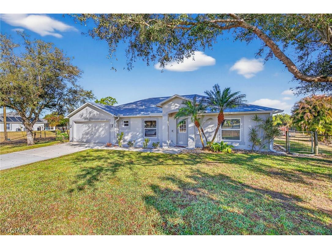 921 47th Avenue NE Naples FL 34120 2026008128 image2