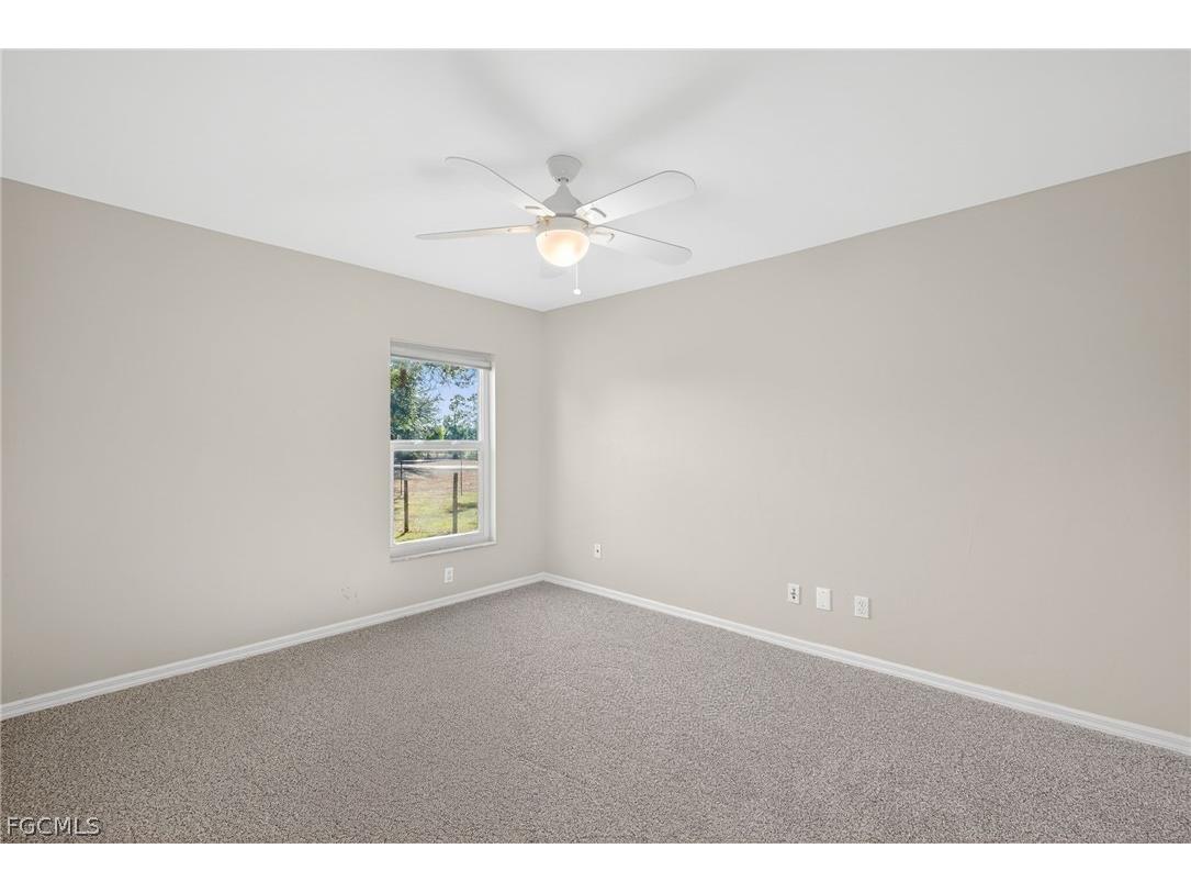921 47th Avenue NE Naples FL 34120 2026008128 image23