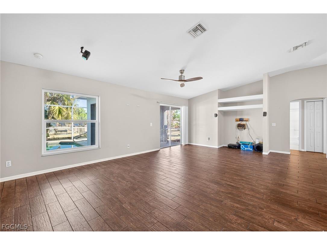 921 47th Avenue NE Naples FL 34120 2026008128 image8