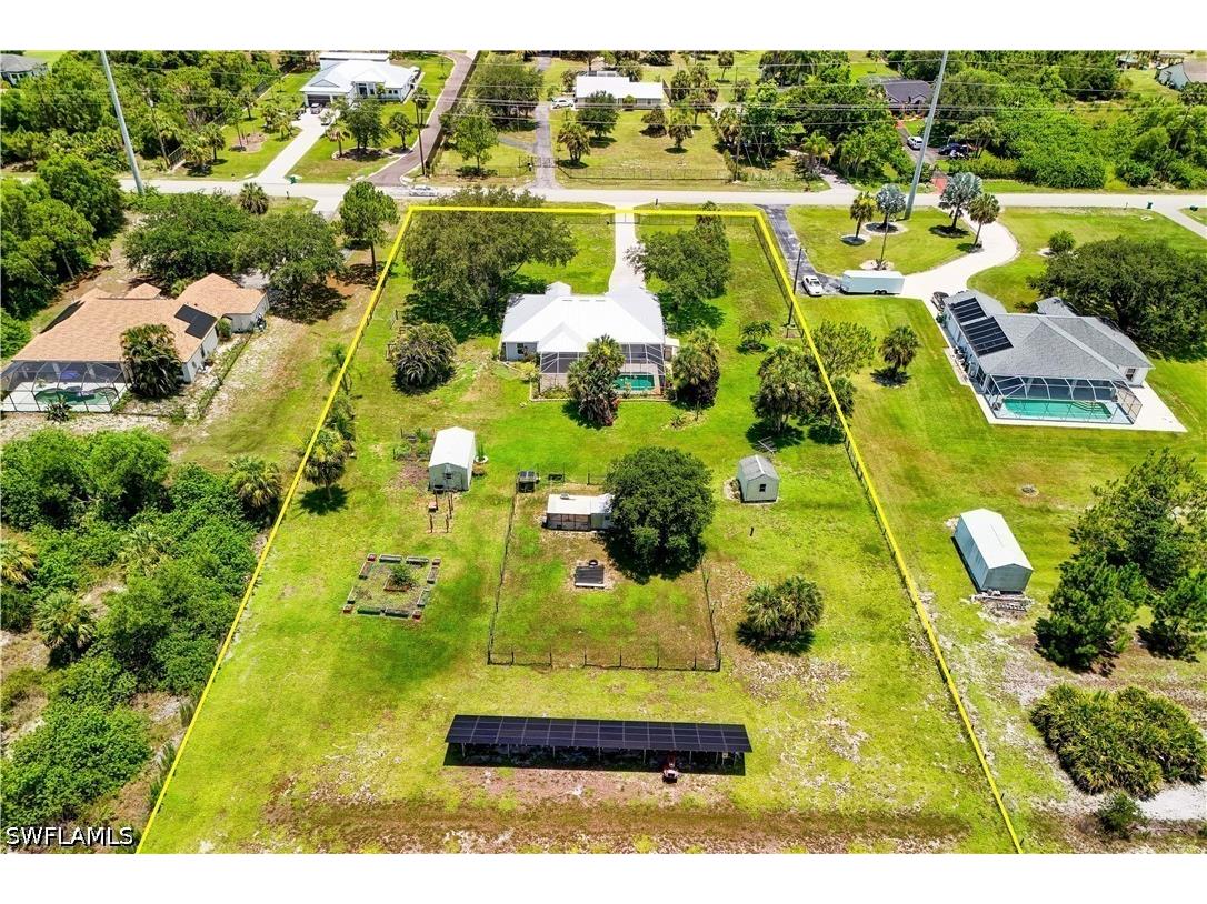 921 47th Avenue NE Naples FL 34120 226025435 image1