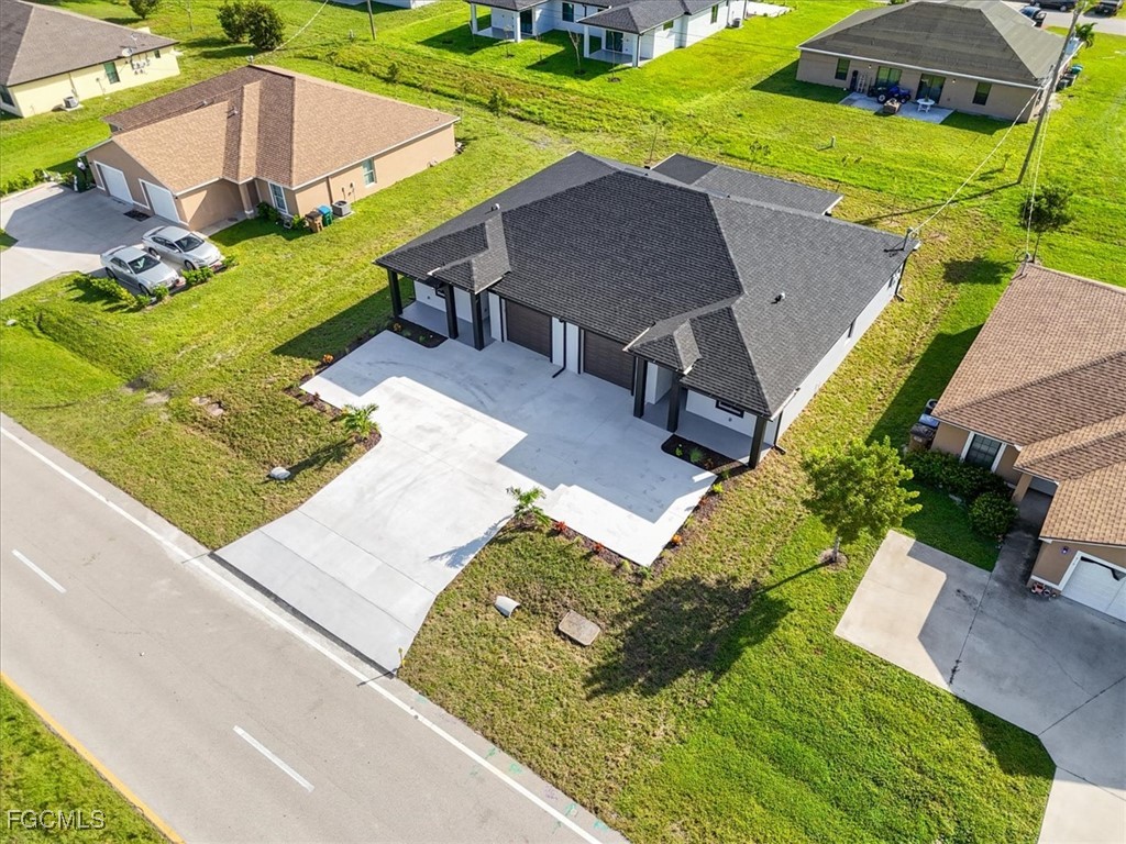 921/923 Andalusia Boulevard Cape Coral FL 33909 2025014849 image21