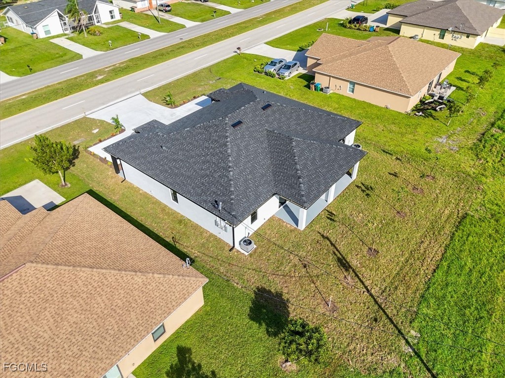 921/923 Andalusia Boulevard Cape Coral FL 33909 2025014849 image22