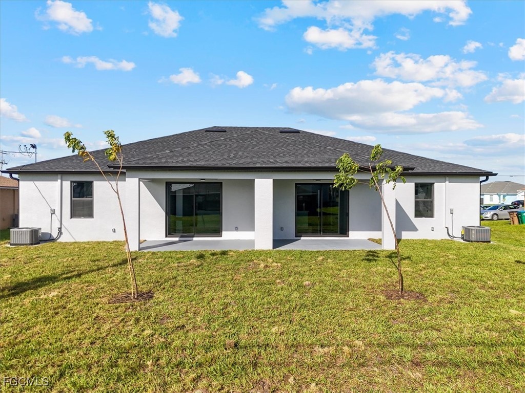 921/923 Andalusia Boulevard Cape Coral FL 33909 2025014849 image24