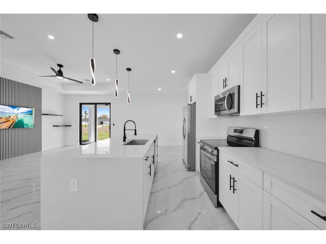 921 Chiquita Boulevard N Cape Coral FL 33993 226012432 image15