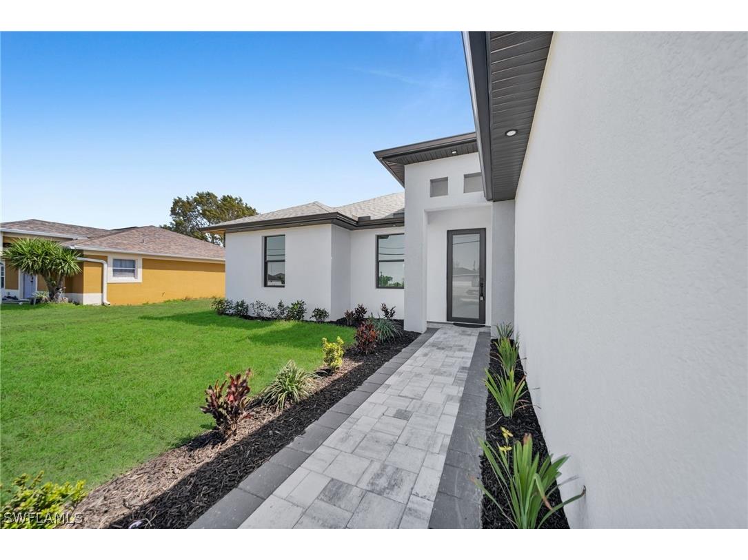 921 Chiquita Boulevard N Cape Coral FL 33993 226012432 image5