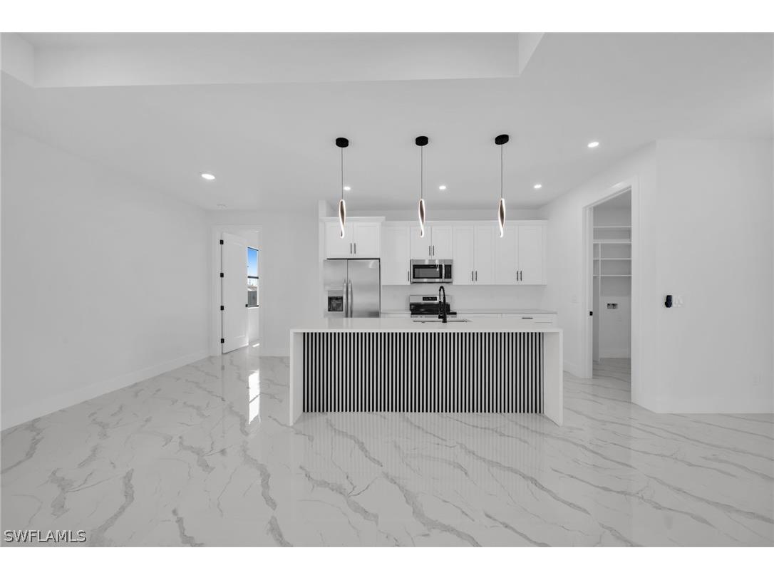 921 Chiquita Boulevard N Cape Coral FL 33993 226012432 image9