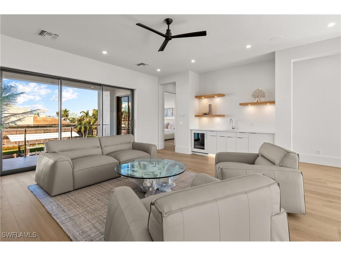 921 Giralda Court Marco Island FL 34145 225071855 image15