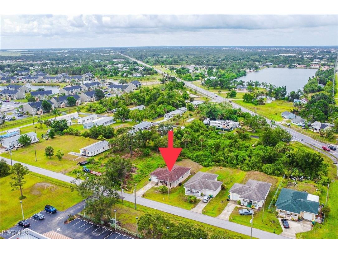 921 Henry Street Punta Gorda FL 33950 2025007078 image12