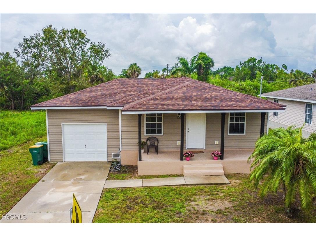 921 Henry Street Punta Gorda FL 33950 2025007078 image17