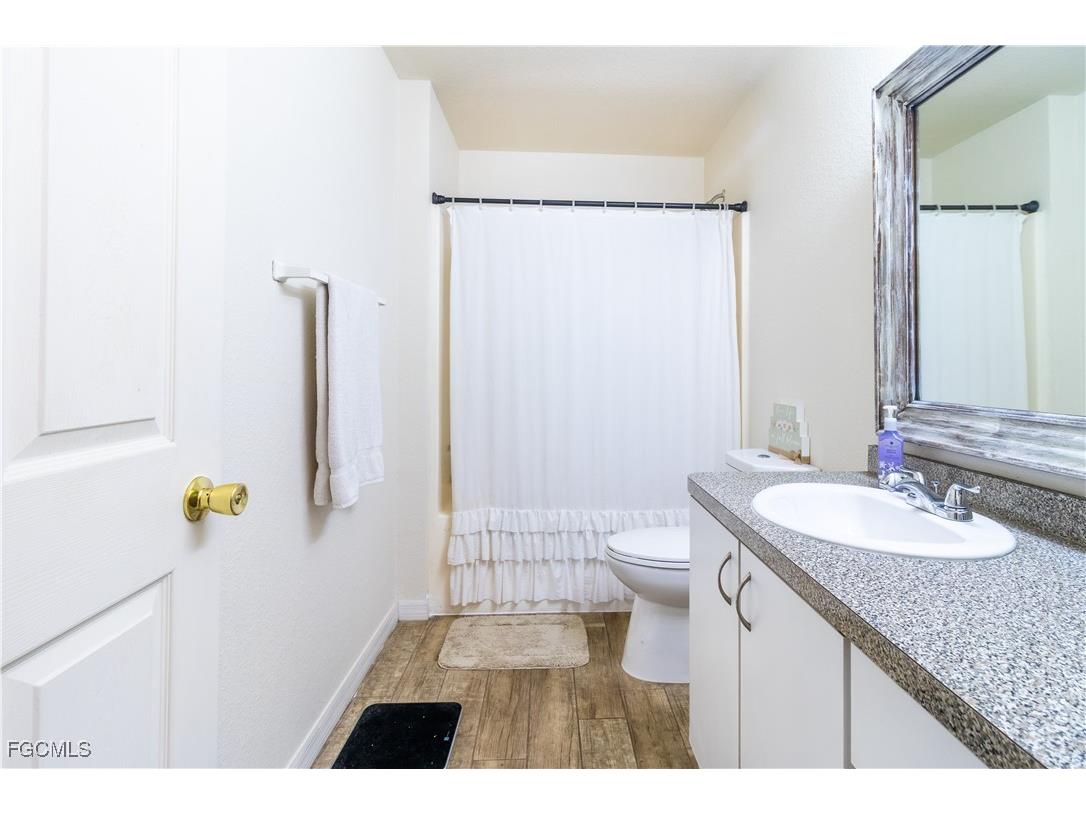 921 Henry Street Punta Gorda FL 33950 2025007078 image39