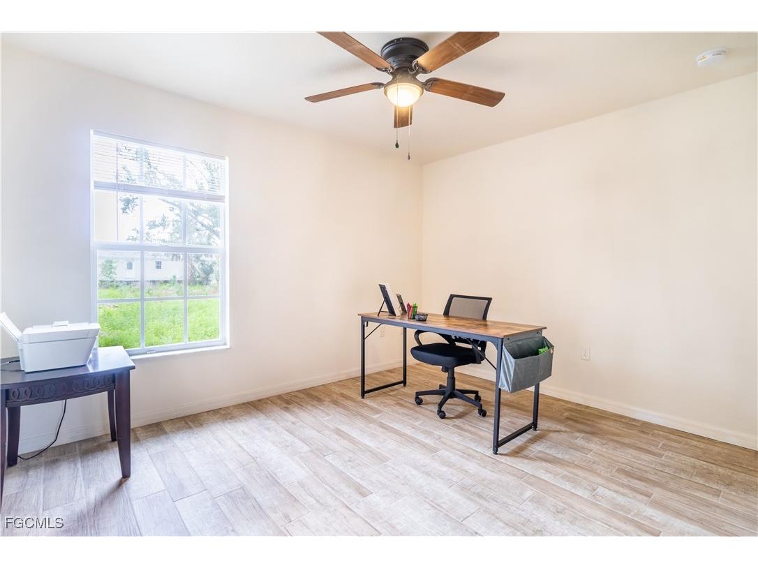 921 Henry Street Punta Gorda FL 33950 2025007078 image44