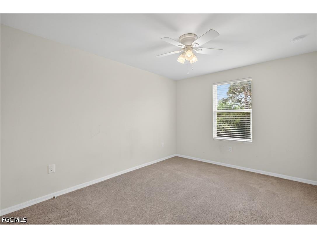 921 Jacaranda Parkway E Cape Coral FL 33909 2026015178 image15