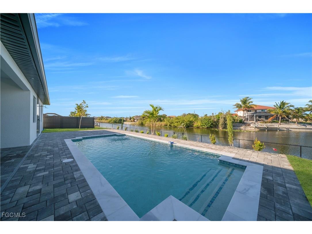 921 NW 8th Terrace Cape Coral FL 33993 2025023488 image2