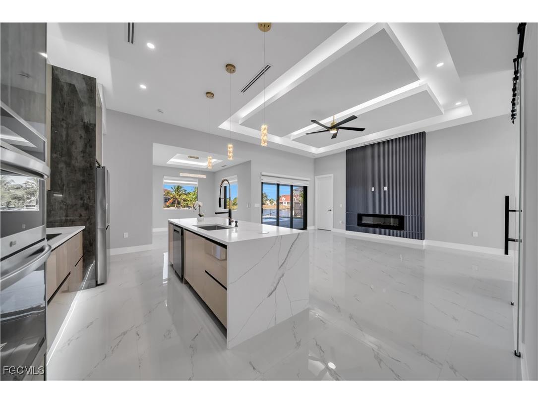 921 NW 8th Terrace Cape Coral FL 33993 2025023488 image8