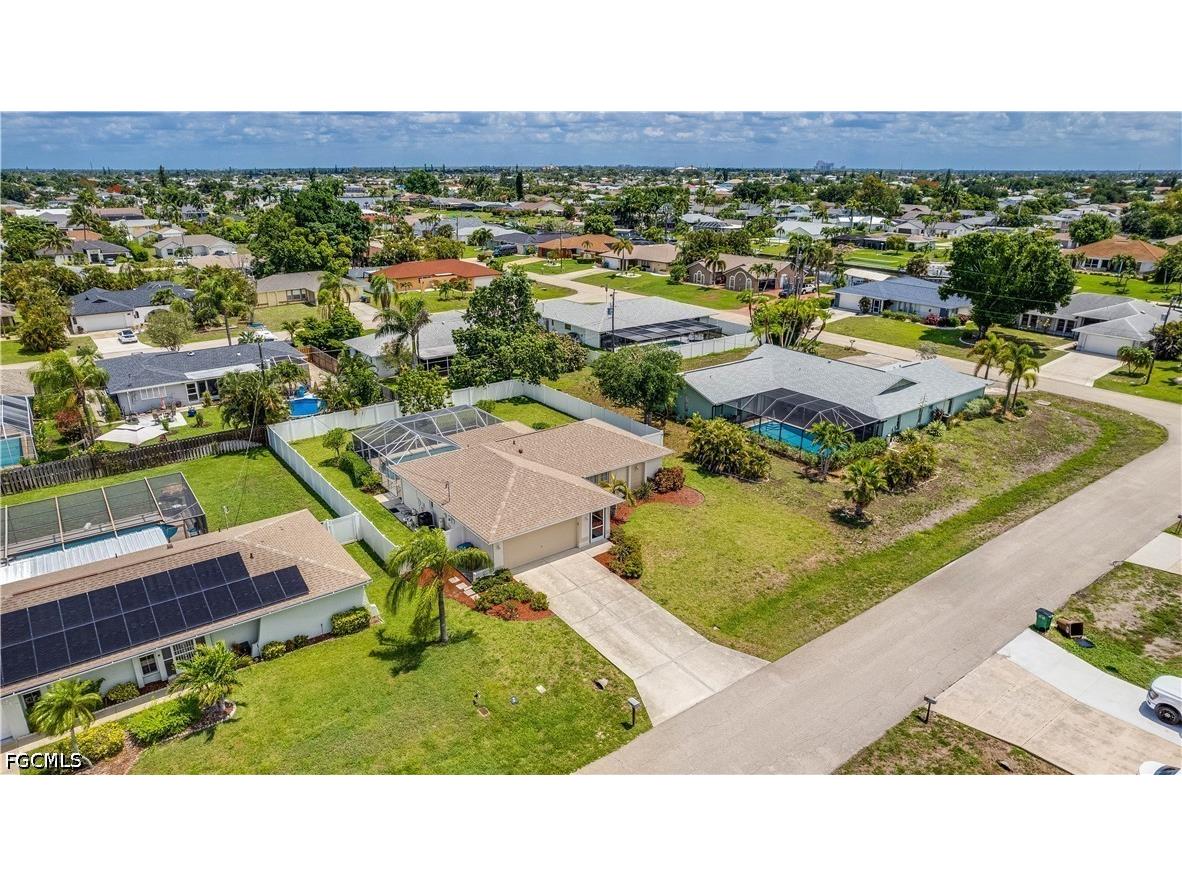 921 SE 35th Street Cape Coral FL 33904 2026023316 image32