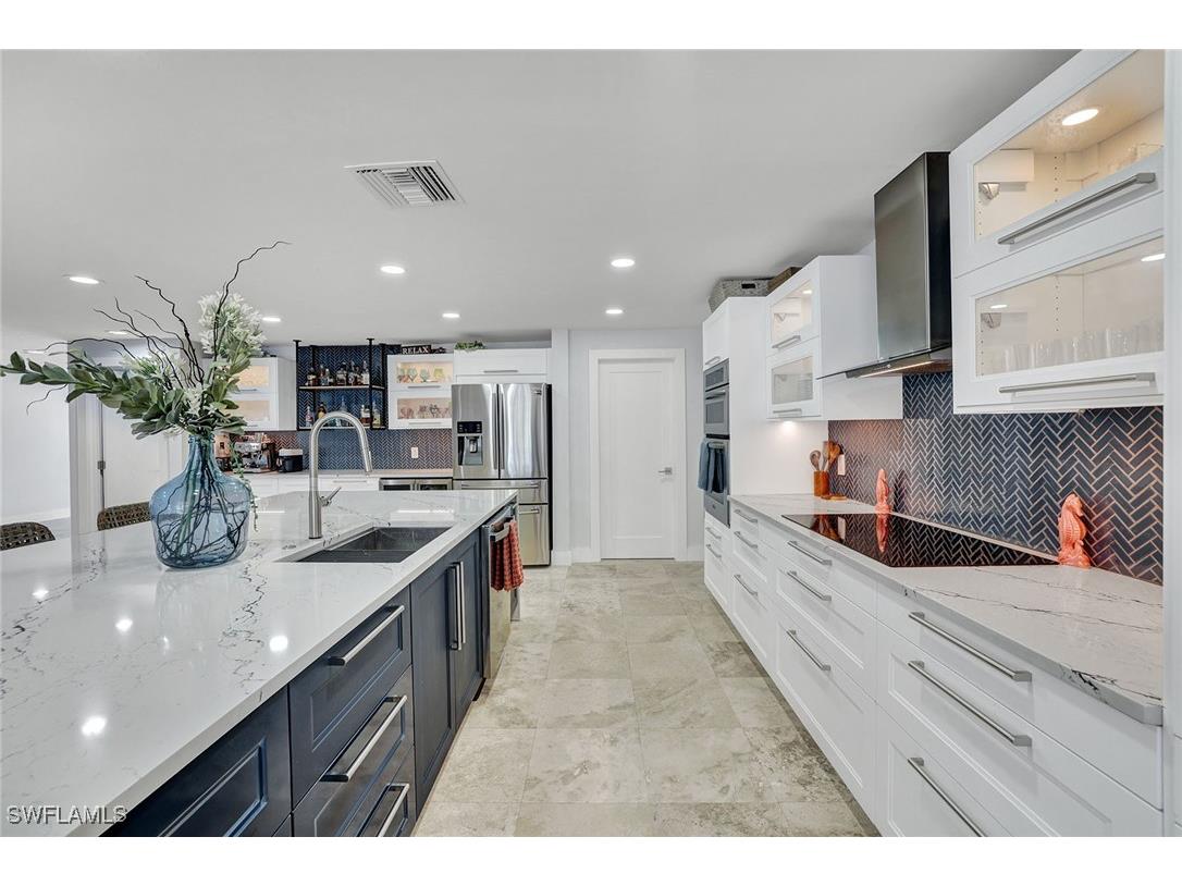 921 Scott Drive Marco Island FL 34145 225067283 image7