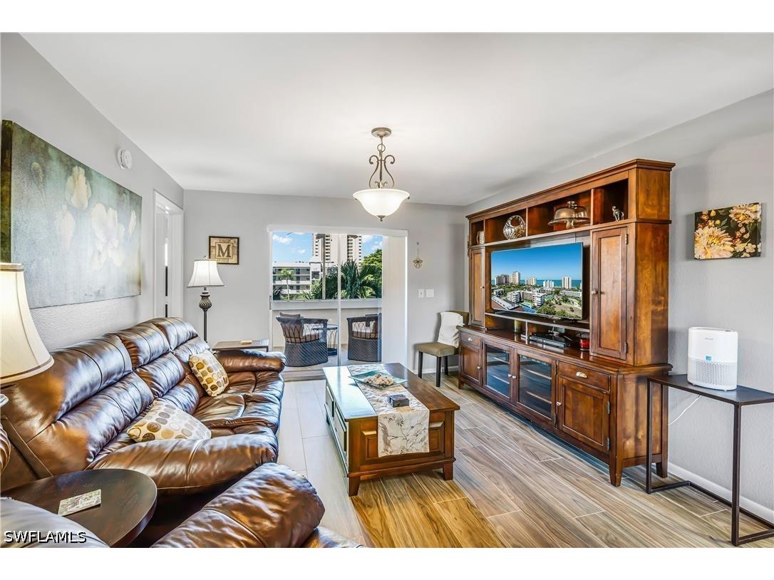 921 Seagrape Drive #308B Marco Island FL 34145 226013291 image1