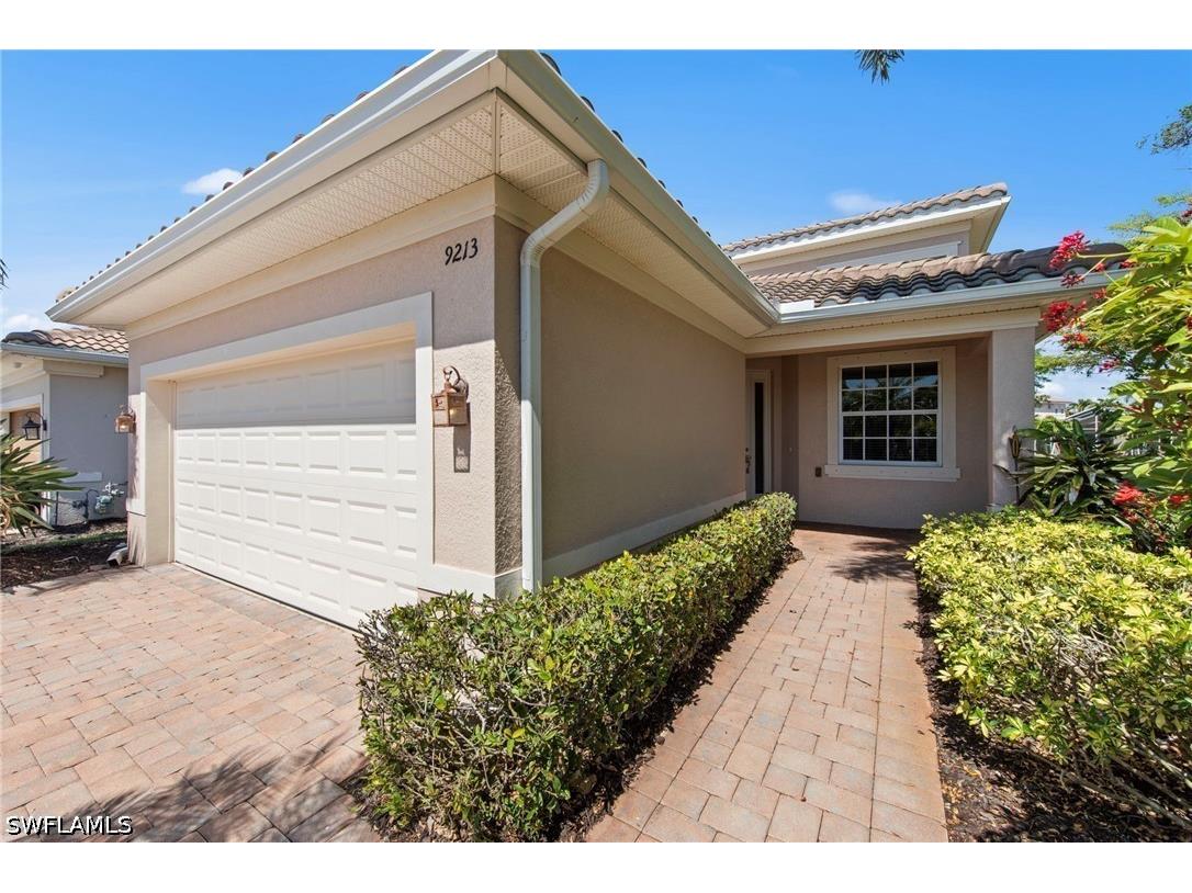 9213 Astonia Way Estero FL 33967 226011629 image10