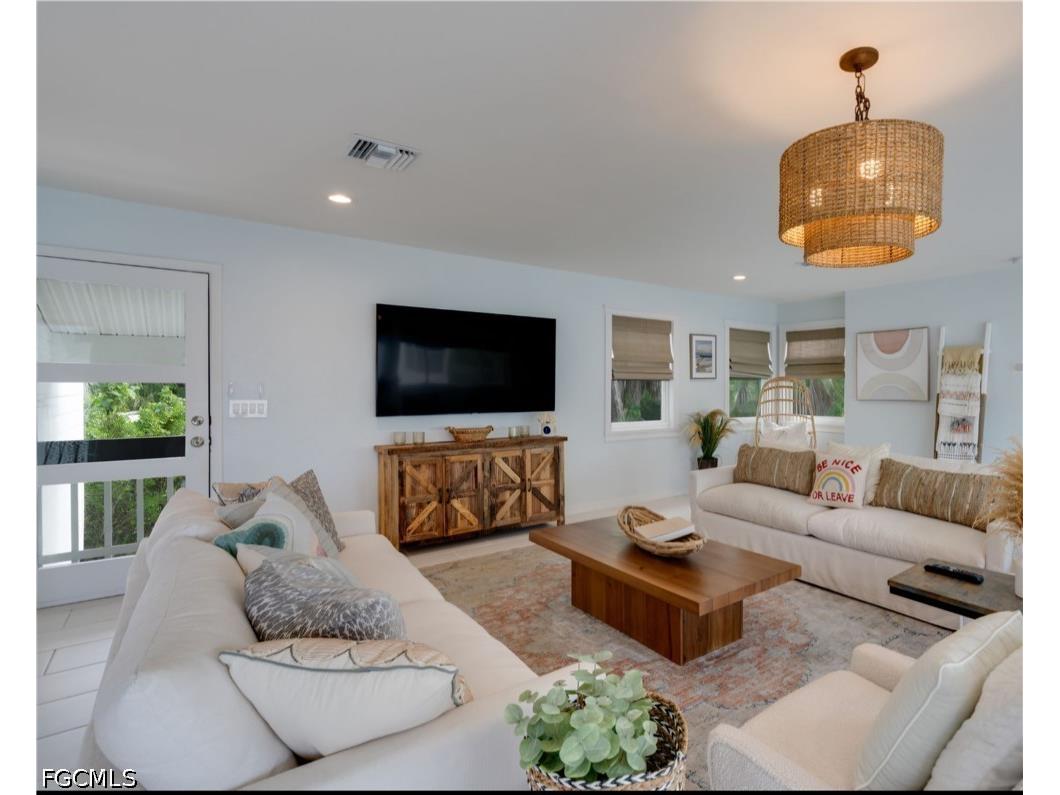 9214 Kincaid Court Sanibel FL 33957 2026029238 image3