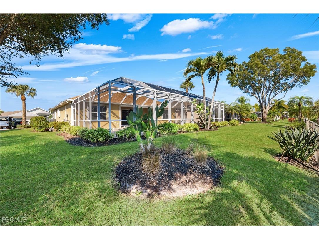 9214 Palm Island Circle North Fort Myers FL 33903 2025025547 image19