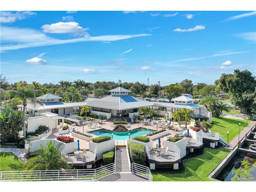 9214 Palm Island Circle North Fort Myers FL 33903 2025025547 image22