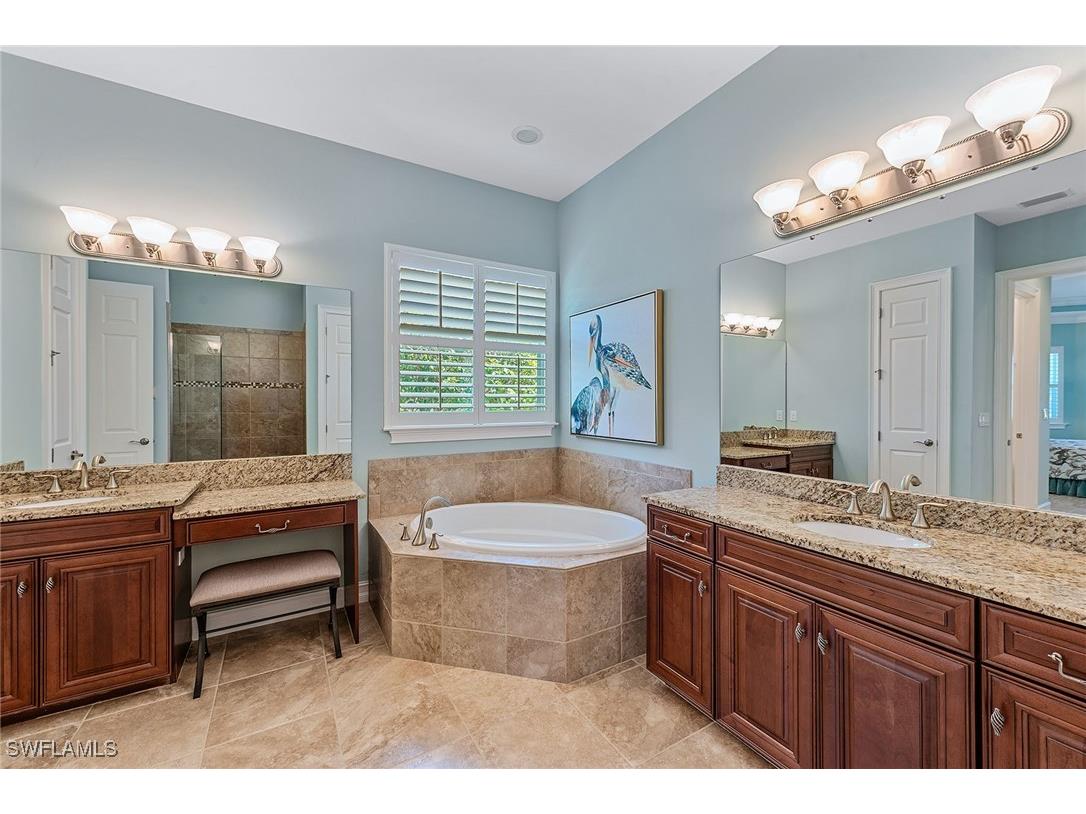 9217 Campanile Circle Naples FL 34114 225043052 image17