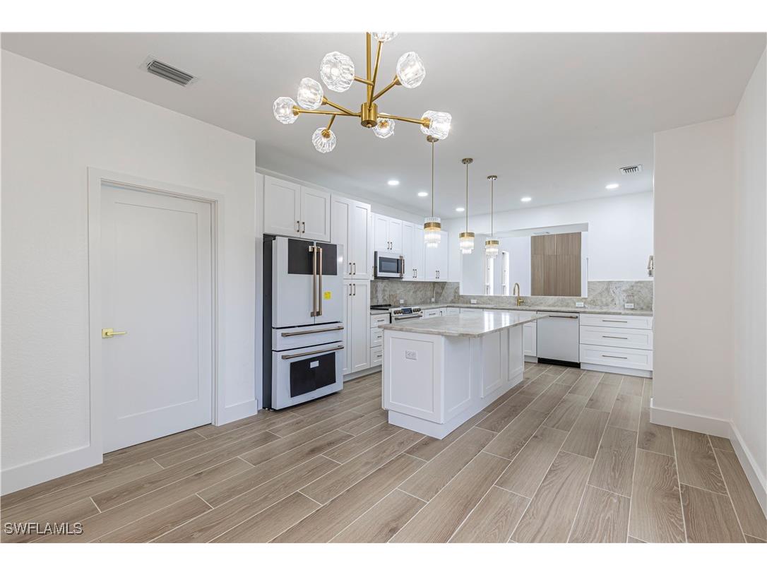 9217 Troon Lakes Drive Naples FL 34109 225061062 image2