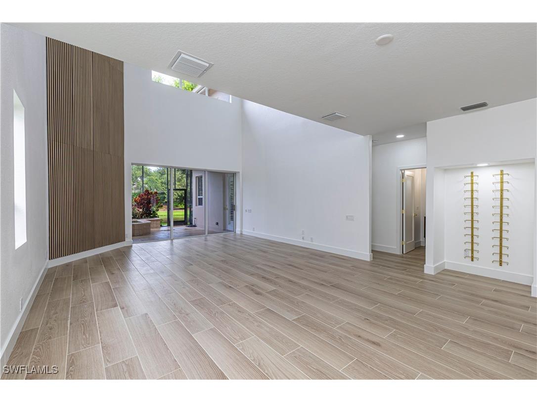 9217 Troon Lakes Drive Naples FL 34109 225061062 image6