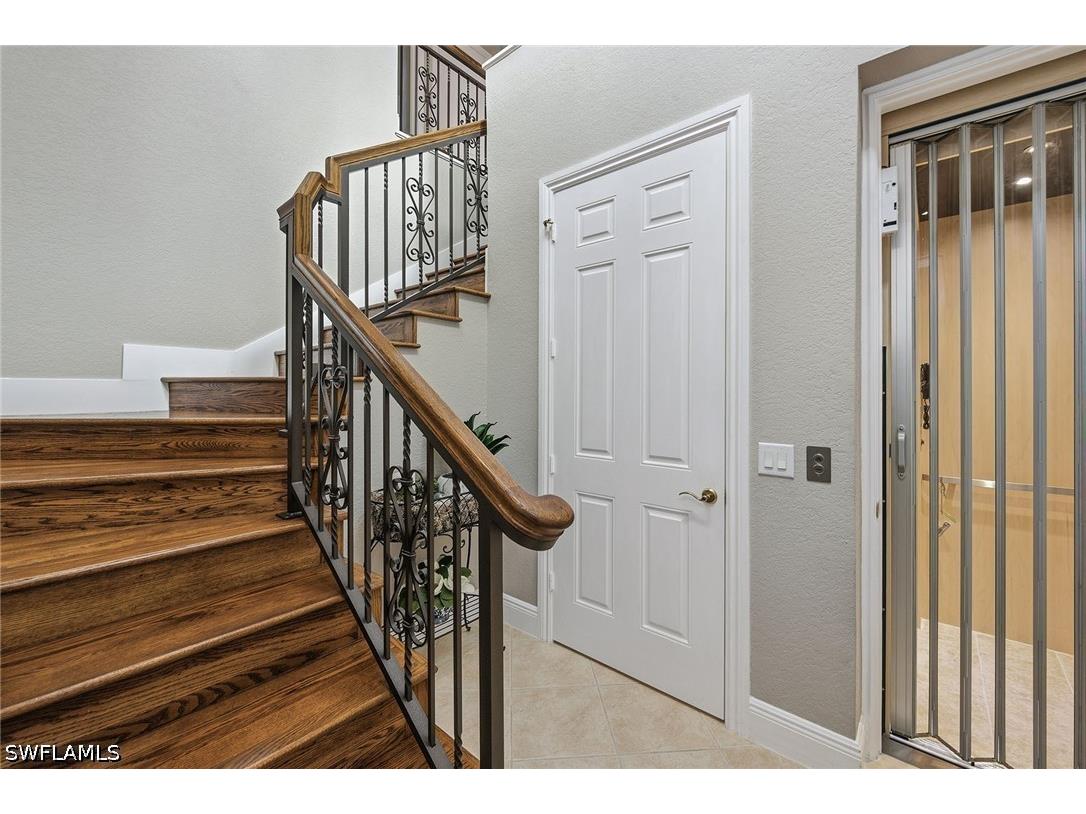 9219 Corfu Court #201 Naples FL 34114 226016625 image4