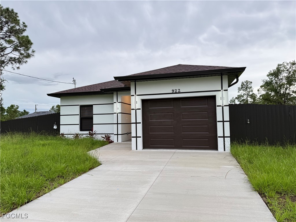 922 Barton Street E Lehigh Acres FL 33974 2025000673 image1